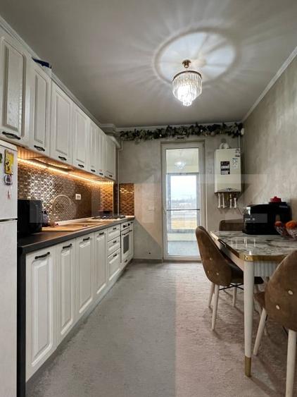 Apartament 3 camere, 70 mp, decomandat, bloc nou, zona Burdujeni - 1