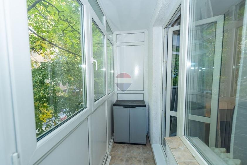 Garsonieră decomandată, mobilată în Tineretului