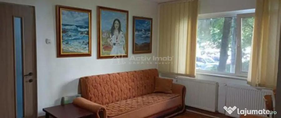Apartament cu 2 camere semidecomandat în Central