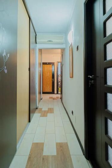 Apartament cu 3 camere decomandat în Inel II