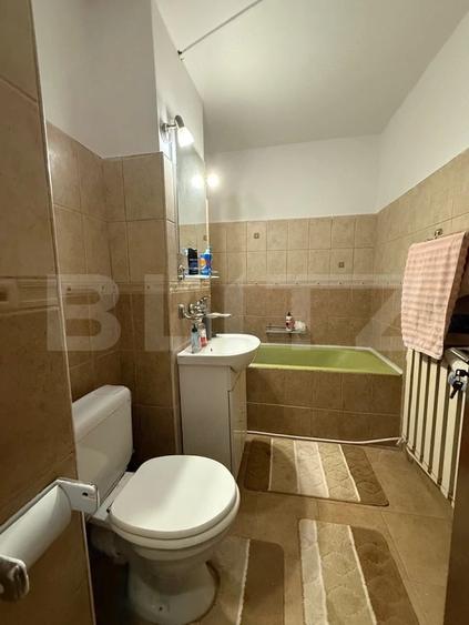 Apartament cu 2 camere decomandat în Soarelui