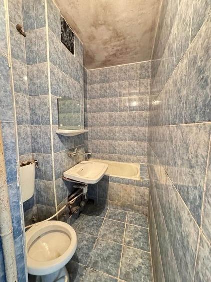 Apartament cu 3 camere semidecomandat în Zimbru