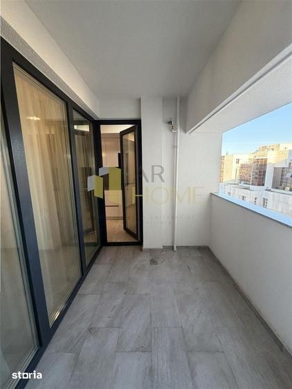 Apartament cu 3 camere, mobilat în Republicii