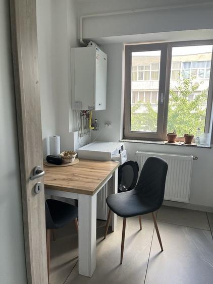 Apartament cu 2 camere decomandat în Banat
