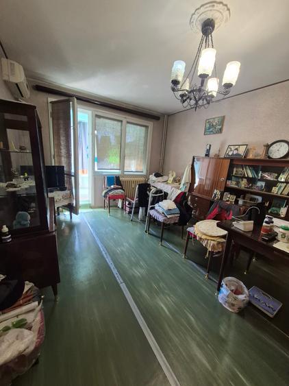 Apartament cu 2 camere decomandat în 1 Decembrie 1918