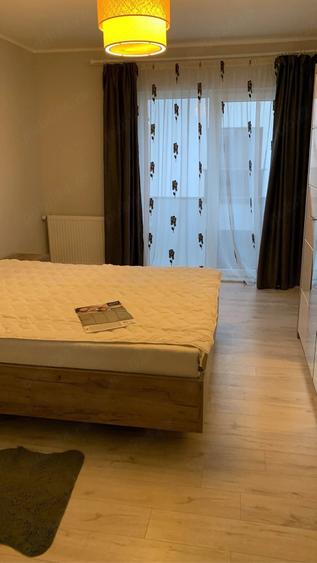 Apartament cu 3 camere decomandat în Florești
