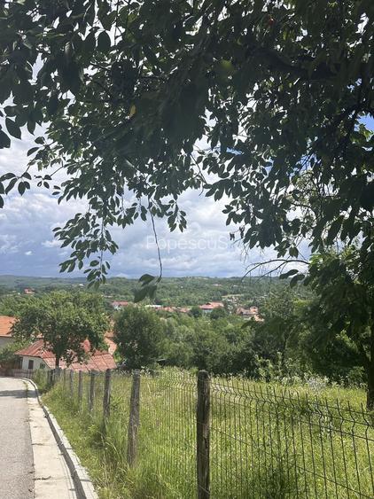 Vand teren intravilan 2.012 mp, Boteni, Arges