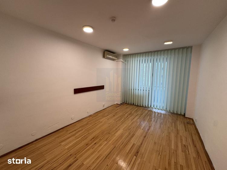 Spațiu comercial, de 84 mp, în Națiunile Unite