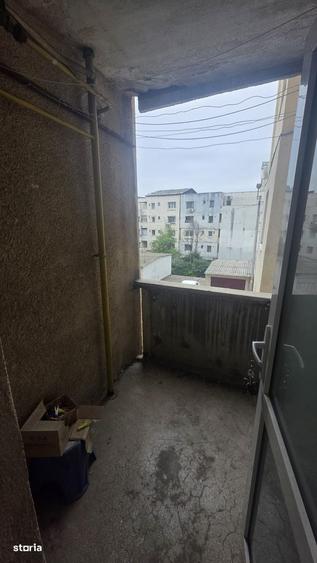 Apartament cu 2 camere decomandat în Gară