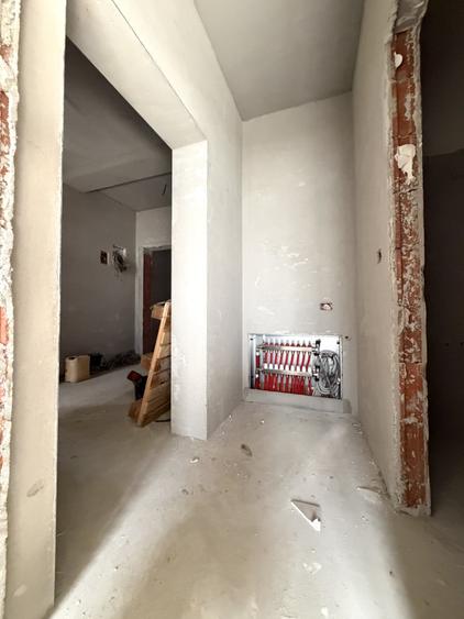 Apartament cu 3 camere decomandat în Giroc