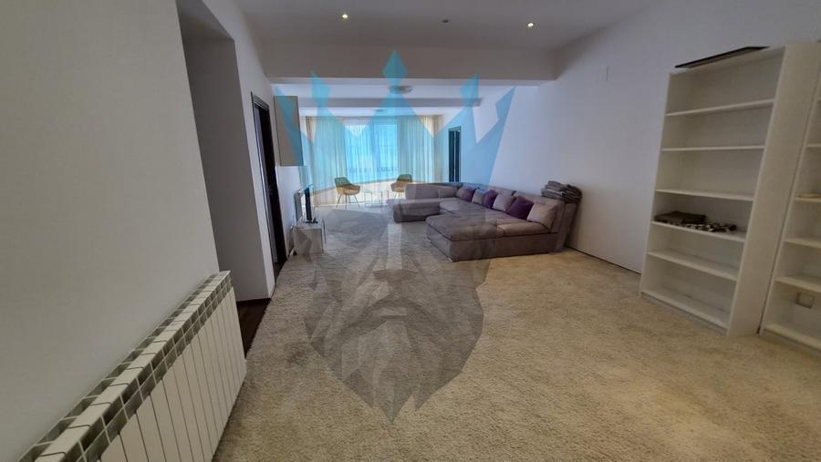 Apartament cu 3 camere decomandat, mobilat în Herăstrău