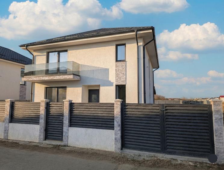 Casă individuală cu 5 camere cu Canalizare în Corbeanca