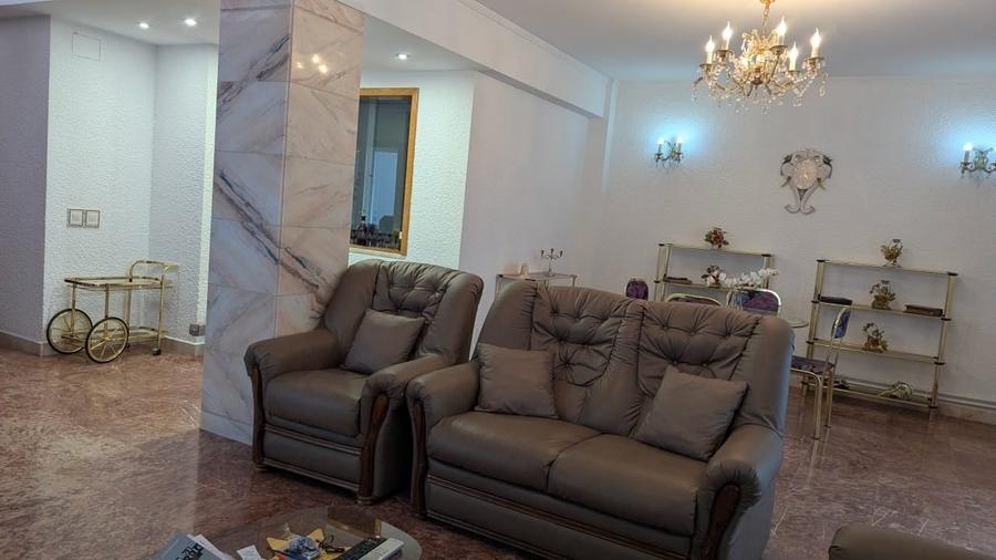 Duplex cu 4 camere cu Canalizare în Victoriei