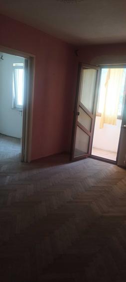 Apartament cu 2 camere semidecomandat în Alecu Russo