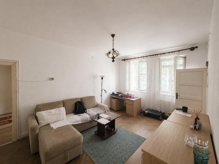 Studio de vanzare langa ambasata Italiei ideal petru renovare si inchiriere - 2
