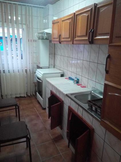 Garsonieră decomandată în Balaci
