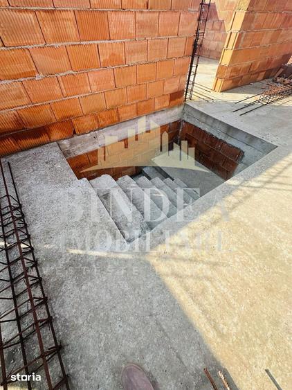 Casă cu 5 camere cu Teren 602 Mp în Giarmata