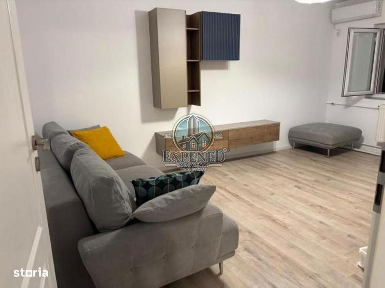 Apartament cu 2 camere decomandat, mobilat în Romană
