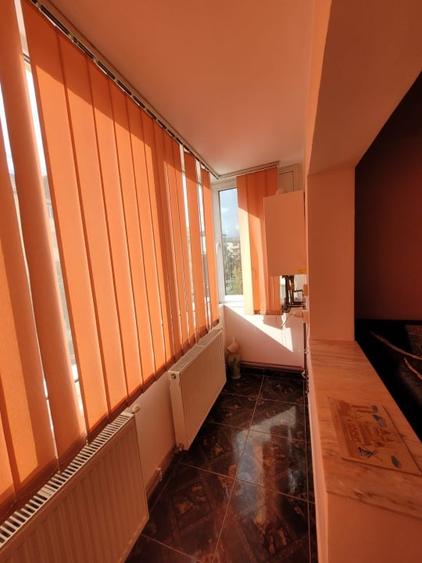 Apartament cu 3 camere decomandat, mobilat în Gării