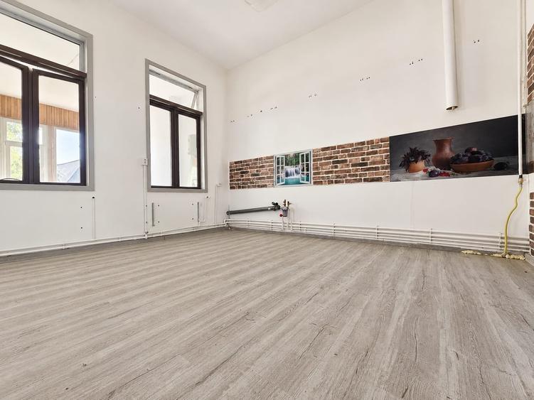 Apartament cu 2 camere decomandat în Republicii