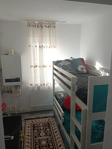 Apartament cu 2 camere decomandat în Micro 5