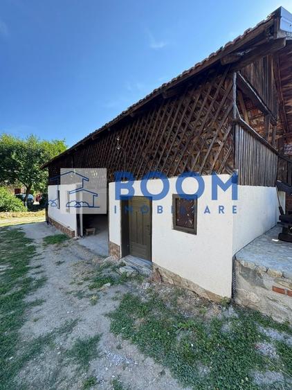 Casă individuală cu 3 camere cu Canalizare în Bujoreni