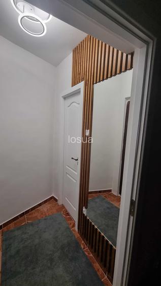 Inchiriez garsoniera in bloc de apartamente