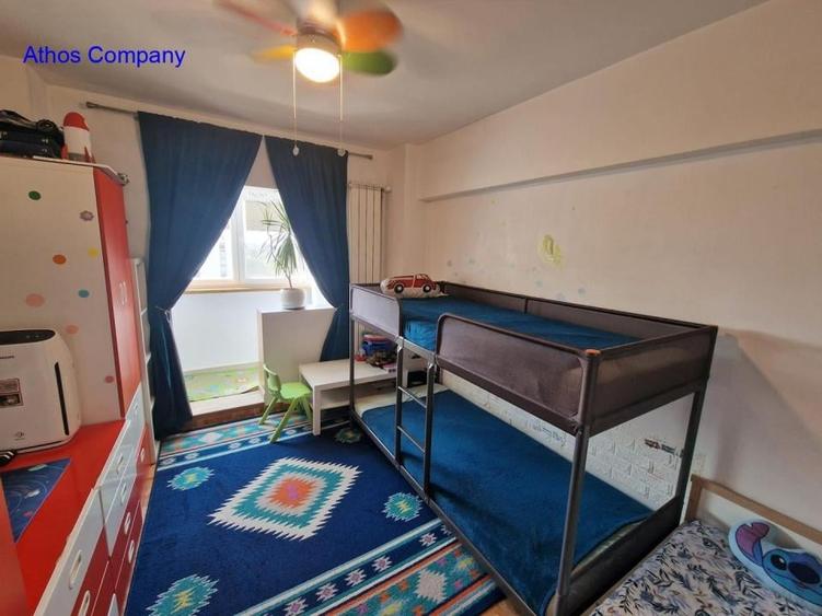 Apartament cu 4 camere, mobilat în Berceni