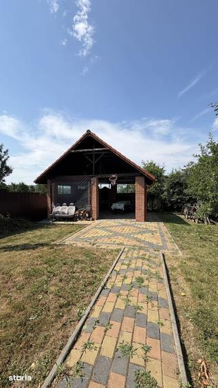 Casă cu 7 camere cu Teren 2300 Mp în Mintiu Gherlii