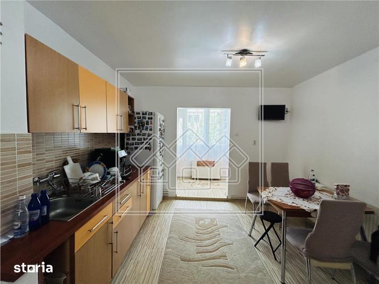 Apartament cu 2 camere decomandat în Calea Dumbrăvii
