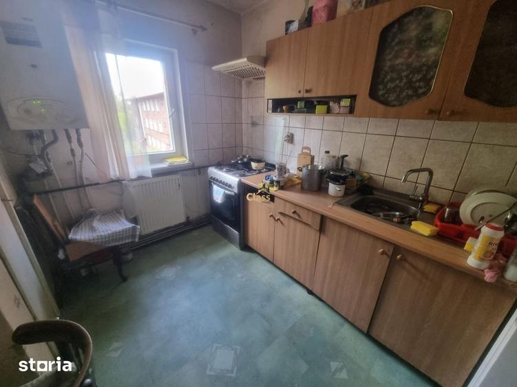 Apartament cu 4 camere decomandat, mobilat în Dâmbul Rotund