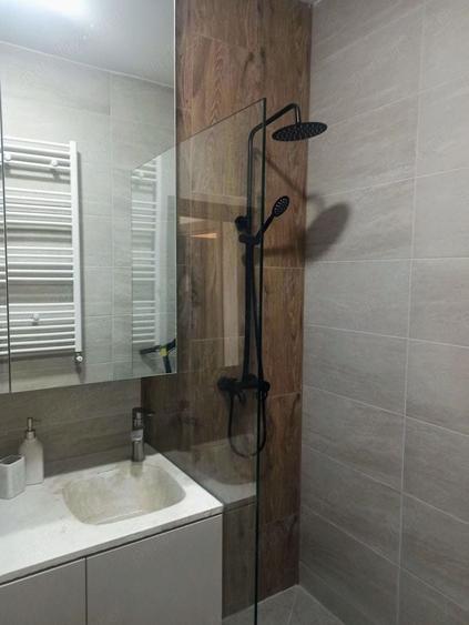 Apartament cu 2 camere semidecomandat, mobilat în Grozăvești