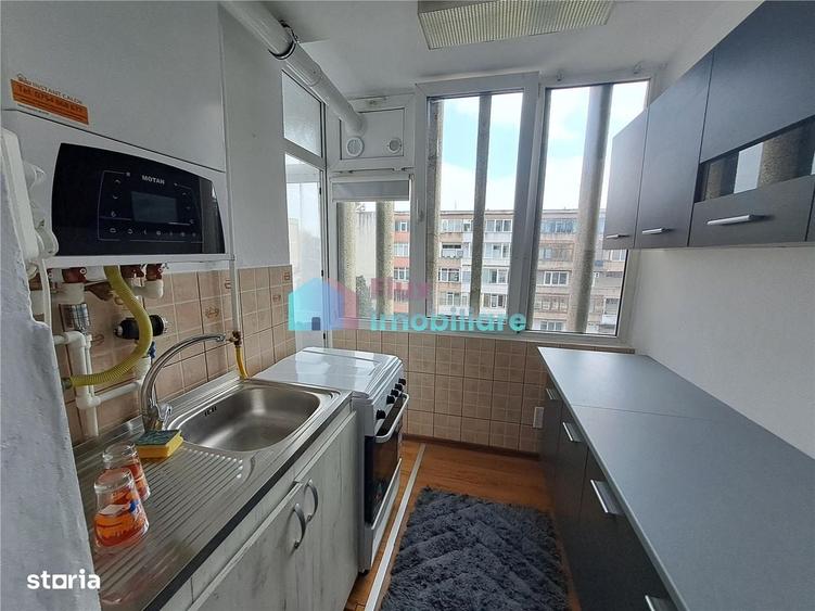 Apartament cu 2 camere decomandat în Universității