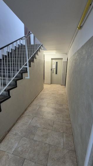 Apartament decomandat în Lacul Tei