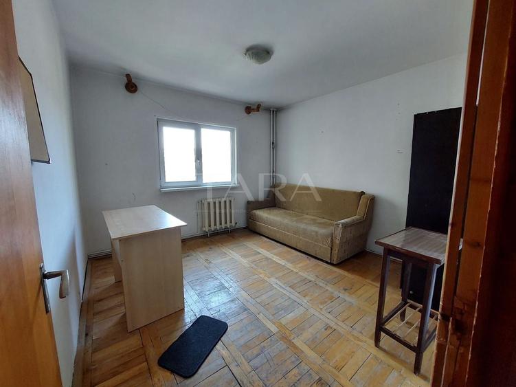 Apartament cu 3 camere decomandat, mobilat în Mănăștur