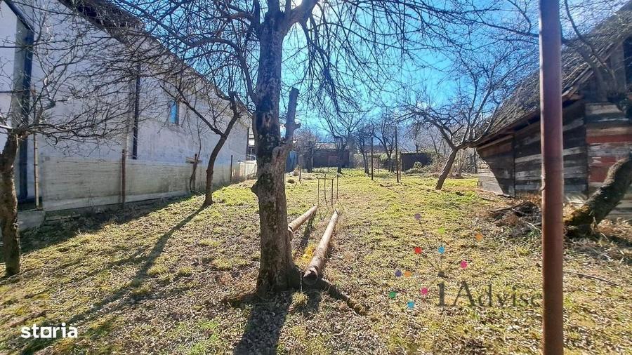 Casă cu 3 camere decomandat cu Teren 951 Mp în Schei