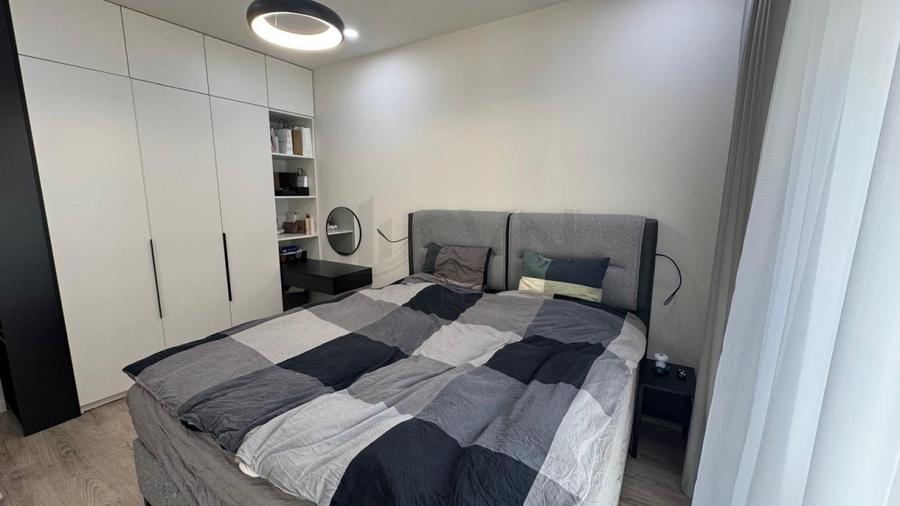 Apartament cu 3 camere decomandat în Pipera