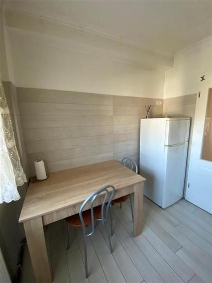 Apartament cu 2 camere semidecomandat în Ultracentral