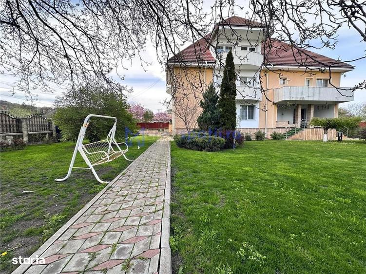 Casă cu 4 camere în Humulești