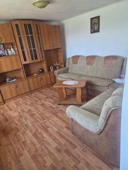 Casă cu 4 camere în Sălcioara