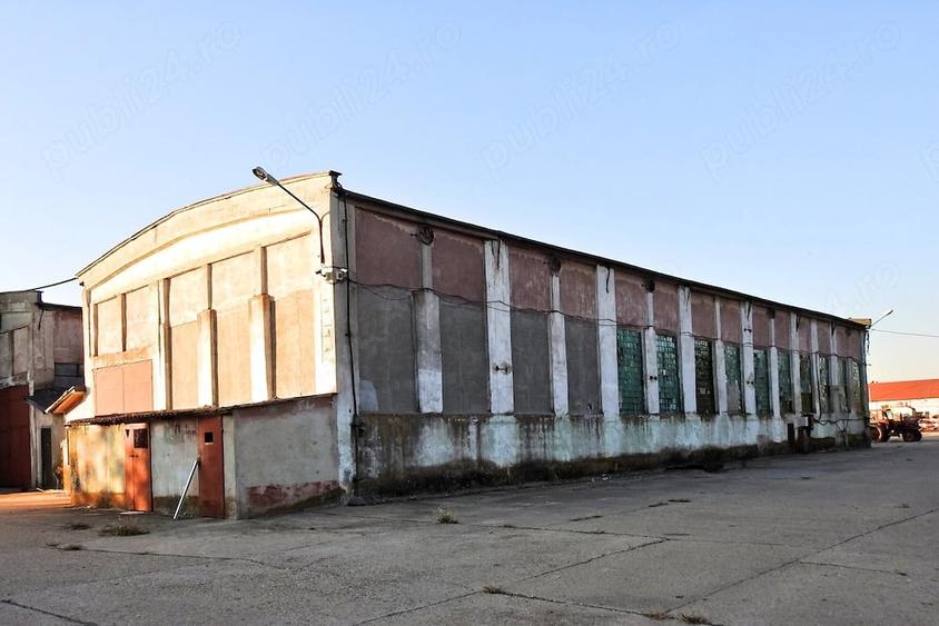 Spațiu comercial, de 2,220 mp, în Hodoni