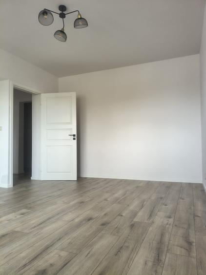 Apartament cu 2 camere decomandat în Port