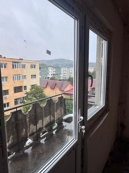 Apartament cu 2 camere decomandat în Mătăsari