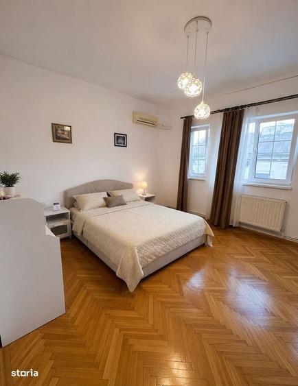 Apartament cu 3 camere în Central