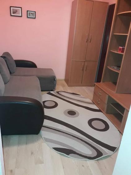 Garsonieră decomandată în Ferentari