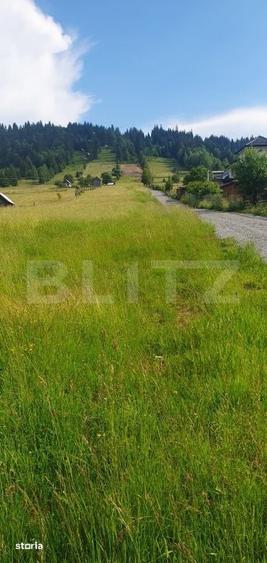 Teren de 9755 mp, în Central