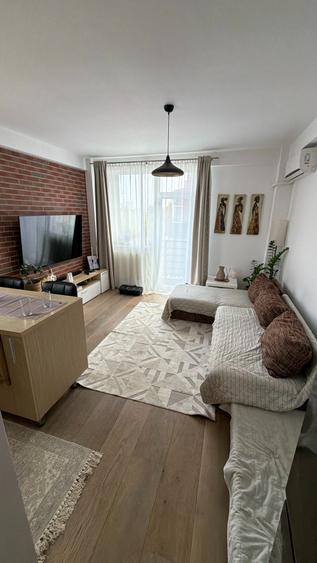 Apartament cu 3 camere decomandat în Măgurele