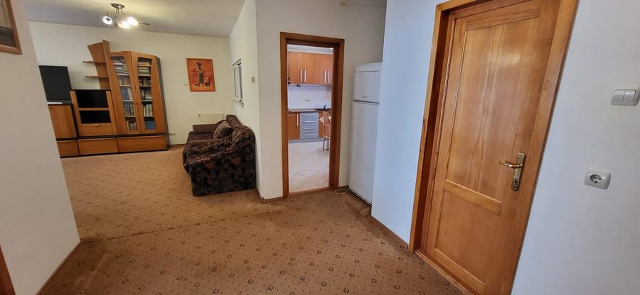 Apartament cu 2 camere, mobilat în Bună Ziua