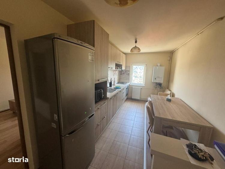 Apartament cu 4 camere semidecomandat în Mănăștur