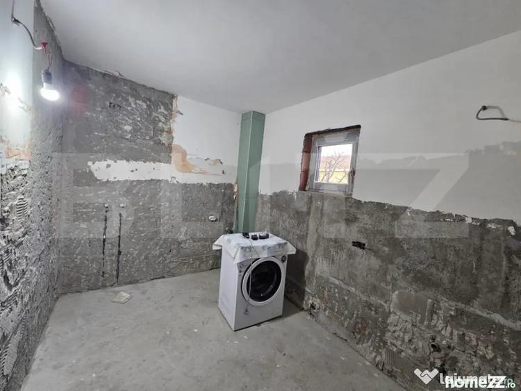 Casă cu 4 camere cu Teren 800 Mp în Central